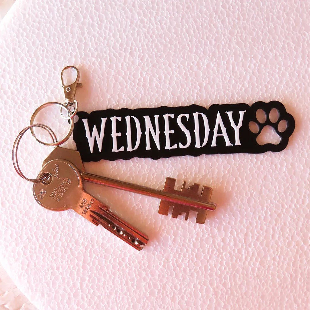 Moody Key – Portachiavi personalizzato Wednesday Nevermore - Zampettiamo