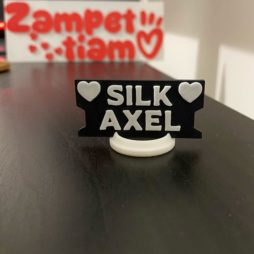 ZampaDesk - Il nome del tuo cucciolo a portata di sguardo - Zampettiamo