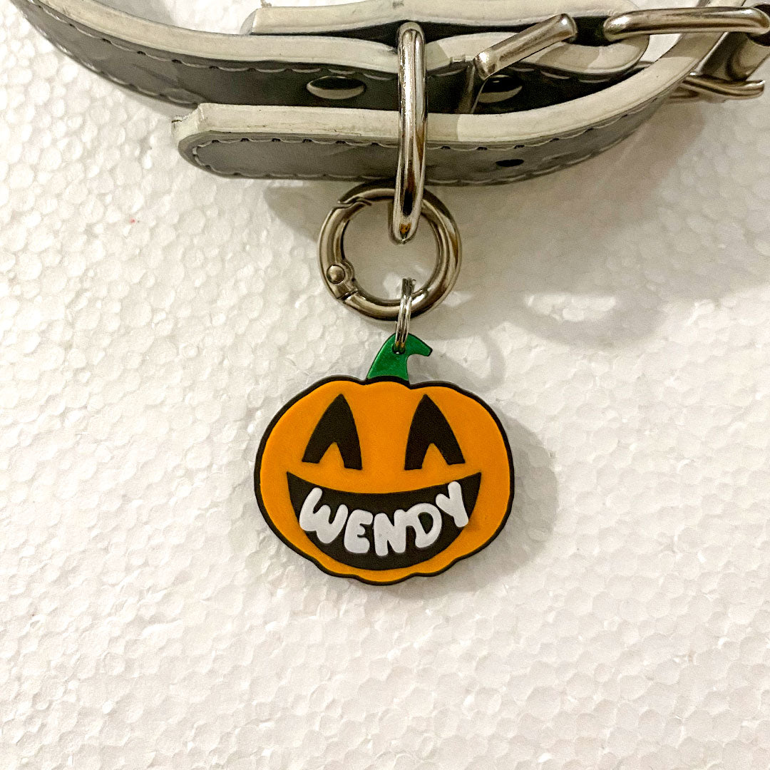 Zucca Scodinzolante - medaglietta cane Halloween